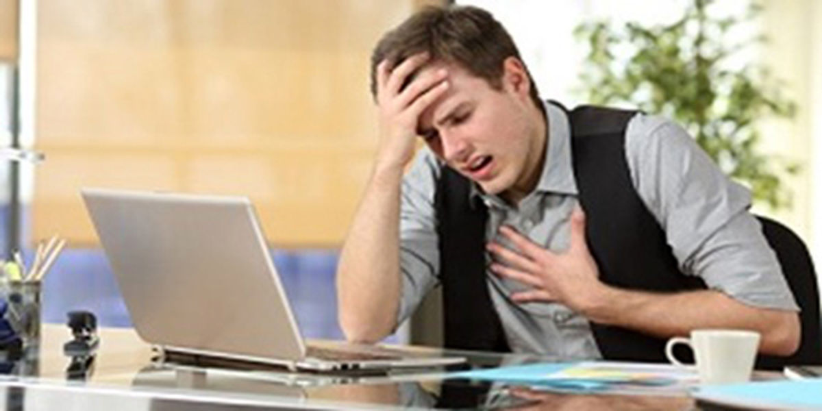 اختلال پانیک یا حمله هراس چیست؟علائم و علل آن