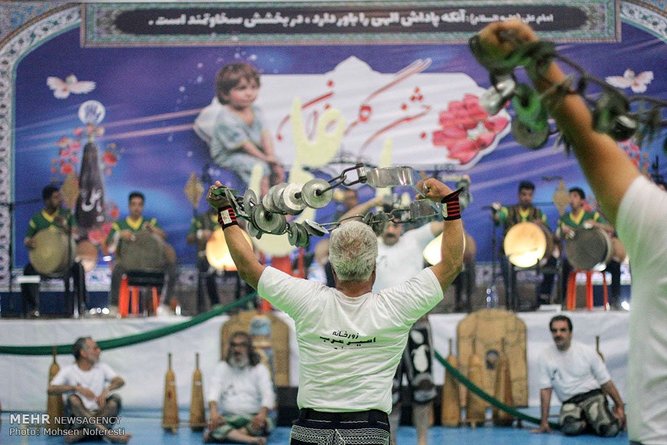 از کلوخ‌اندازان تا پخت چانه برکتی در آداب و رسوم اصفهانی ها