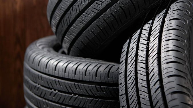 خبری از لاستیک ارزان نیست/ پای لنگ سامانه جامع تجارت در فروش لاستیکِ سواری!