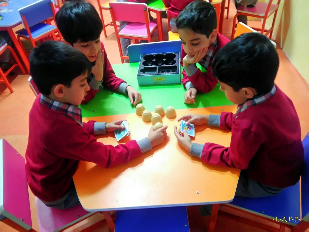 پیش ثبت نام پیش دبستانی و دبستان پسرانه طاها برای سال تحصیلی 1400-1401