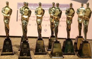  دیدار هنرمندان و شعرا با سید حسن خمینی