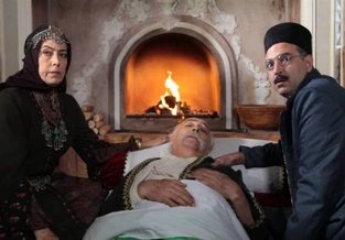 پخش سریال "جشن سربرون" در پاییز ۱۴۰۰/ سرمای امامزاده داود و سکانس‌های حساس