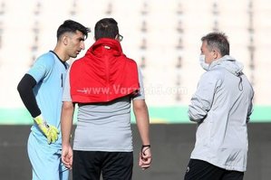 انتقاد تند بیرانوند: تیم ملی تنهاست/ در بحرین به پرچم و سرود ما بی احترامی کردند