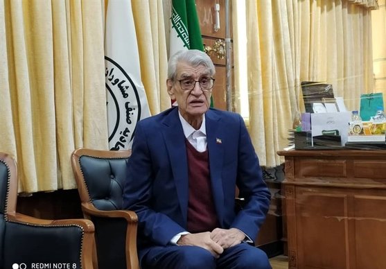 قلی‌خسروی: آقای اسلامی برای معاملات صوری مستند بیاورد
