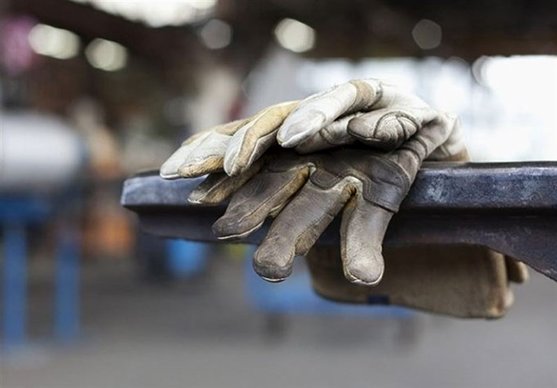 روز کارگر تعطیل رسمی است/ لزوم اجرای ماده ۶۳ قانون کار