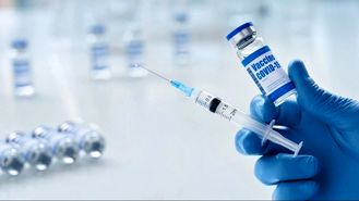 بعد از زدن واکسن کرونا چه باید کرد؟