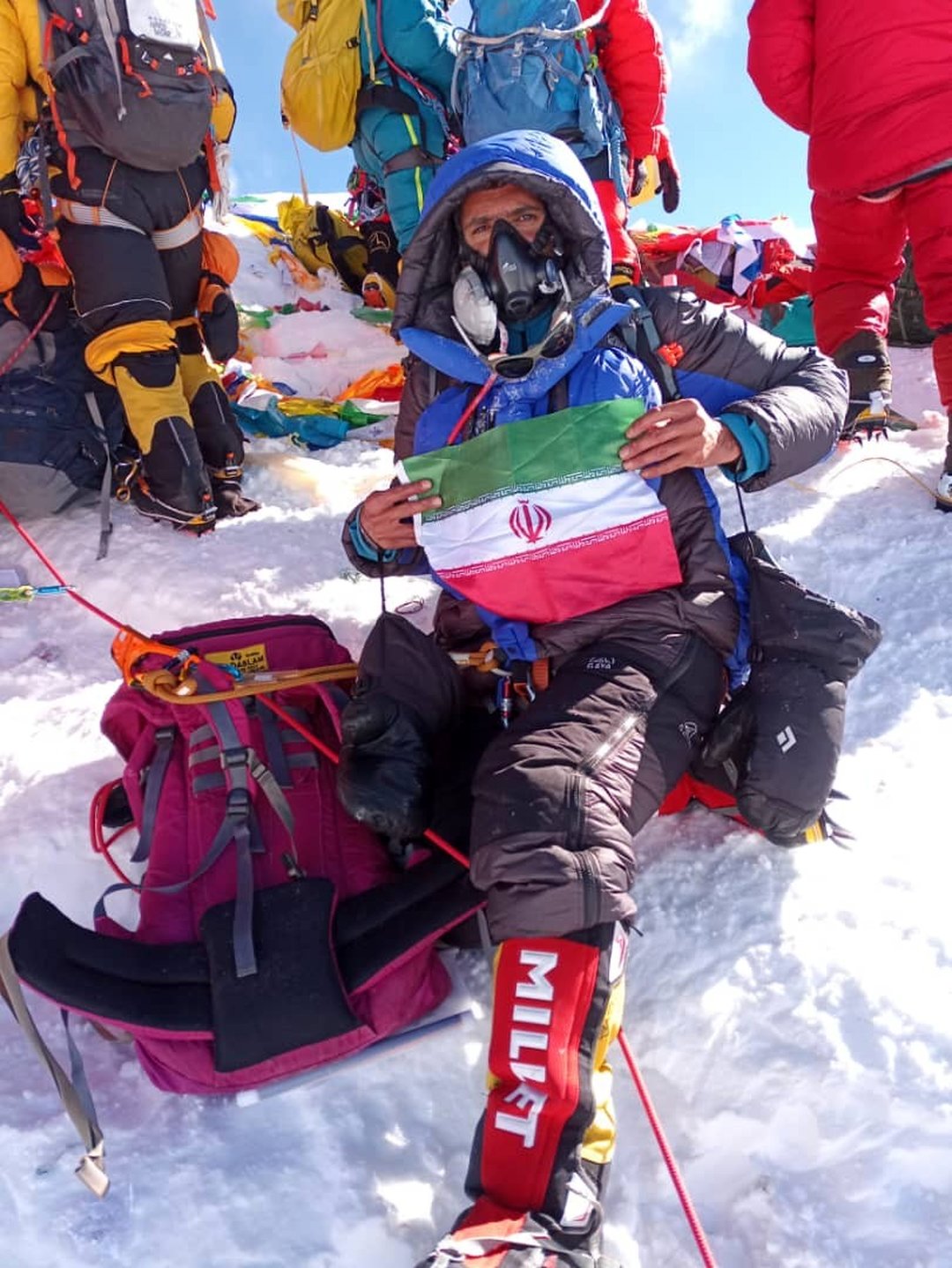 با امین دهقان از نصف جهان تا بام جهان