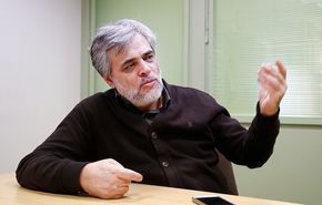 مهاجری: جلیلی حتی یک روستا را اداره نکرده است