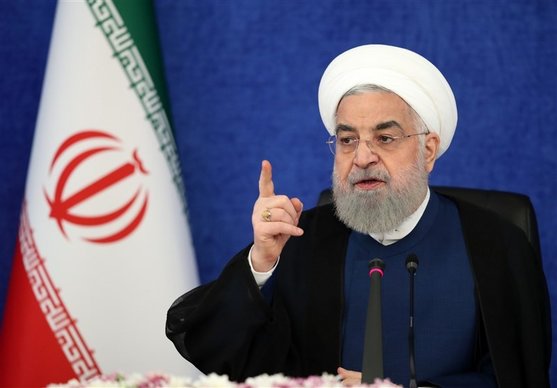 روحانی: در حال عبور از موج چهارم کرونا هستیم