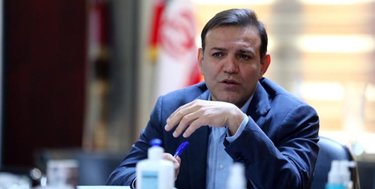 عزیزی‌خادم: این همه سکوت در حمایت از تیم ملی عجیب است