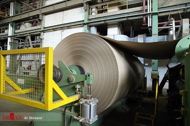 ثبات قیمت کاغذ در بازار/با هیچگونه کمبود کاغذ در بازار روبرو نیستیم