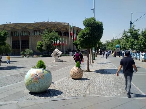 تئاتر شهر 14 و 16 خرداد تعطیل است