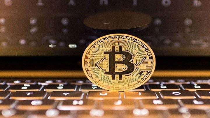 نوسان ارزهای دیجیتال؛ قیمت بیت کوین ۳۷ هزار و ۳۳۸ دلار