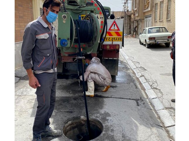 شست و شوی 6 هزار متر شبکه جمع آوری فاضلاب منطقه لنجان
