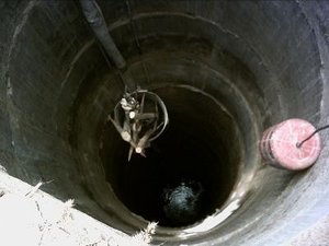 چاه های فلمن کاملاً خشک شده است