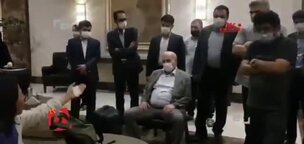 کلانتری: خبرنگاران مزخرف می‌گویند/ همیشه همین‌طوری می‌نشینم؛ چرا باید عذرخواهی کنم؟