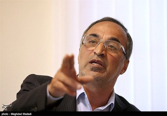 آشتیانی: هیئت مدیره‌ای که برای برکناری مدیرعامل اجازه بگیرد، یعنی نقشی نداشته است