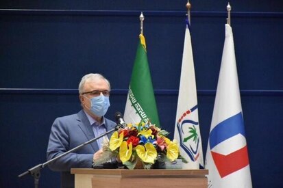رستوران ها در شهرهای تعطیل باز هستند/به خودتان رحم کنید