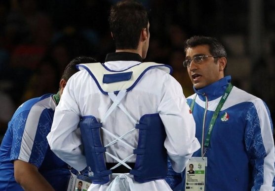 مقانلو: دنیا تیم بودن را از ما یاد گرفت، خودمان فراموش کردیم/ کارشناسانی که می‌گفتند بدبینانه حرف می‌زنیم، پاسخگو باشند