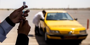 واکسیناسیون تمام رانندگان سرویس مدارس در شهریور/ لباس فرم دانش‌آموزی اجباری نیست
