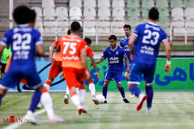 بیانی: استفاده از کلمه هوچی زیبا نبود