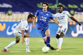 فلاحت‌زاده: بازی استقلال و گل‌گهر زیبا نمی‌شود/ مددی به دفتر وزیر برود