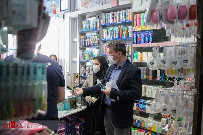 چرا داروخانه‌ها شلوغ است؟