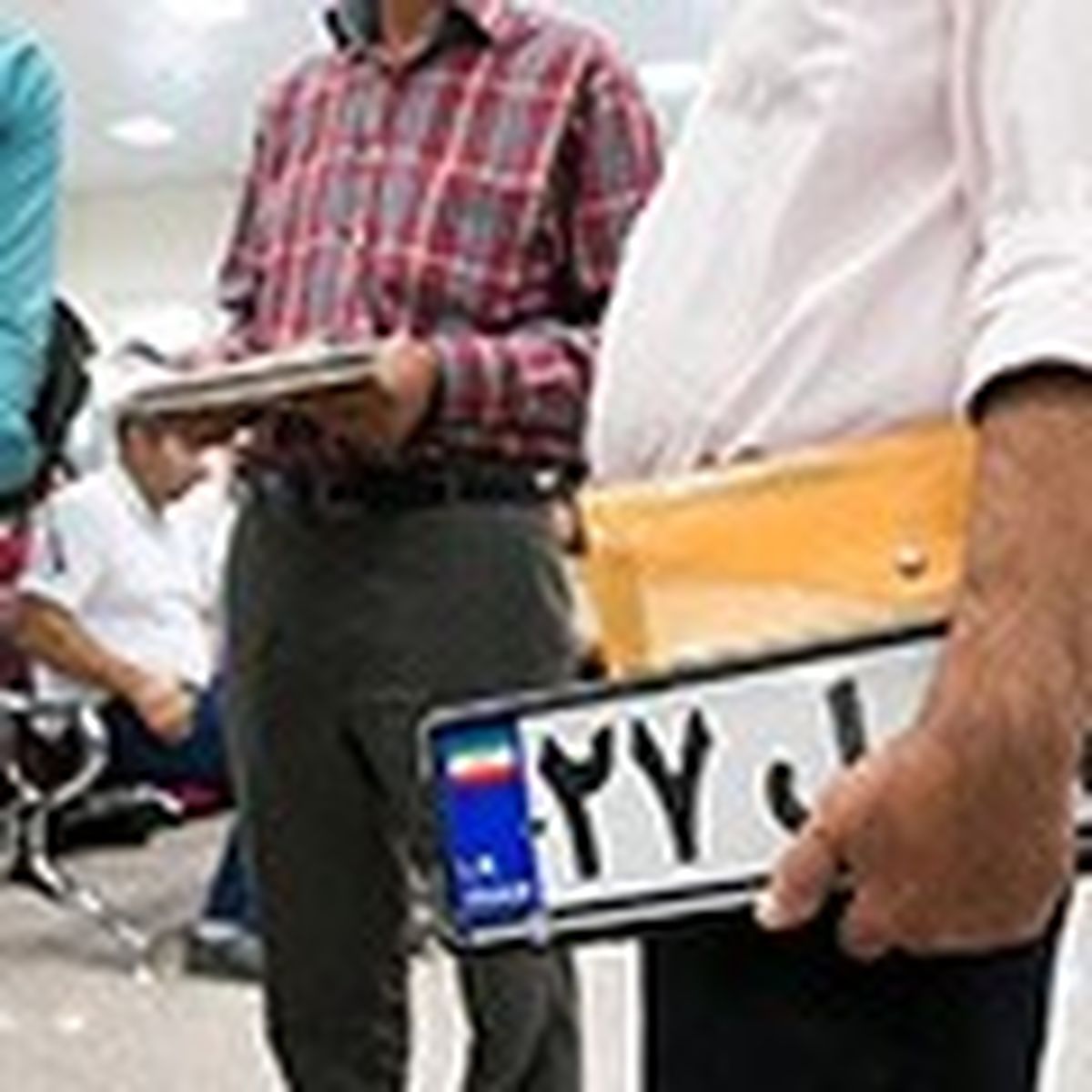 مراکز تعویض پلاک دوشنبه و سهشنبه باز است