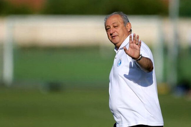 فریبا: قرارداد ۵ ساله یعنی حیف شدن قایدی/ احترام زرینچه باید حفظ شود