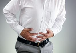 چند راهکار ساده طب سنتی برای درمان و پیشگیری از "نفخ شکم"