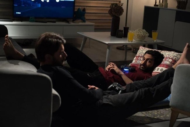 تحویلیان: دوز اول واکسن بازیگران و عوامل «از سرنوشت ۴» تزریق شده است