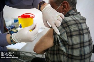 افزایش واکسیناسیون کرونا به ۲ میلیون دوز در روز/حذف تدریجی محدودیت سفر و زیارت