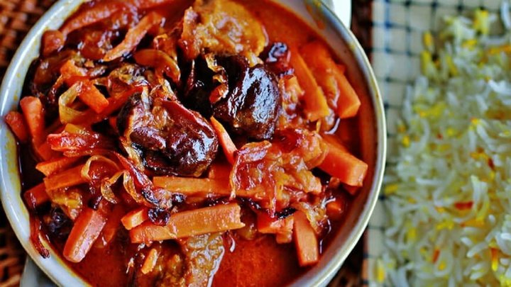 طرز تهیه خورشت هویج + فیلم