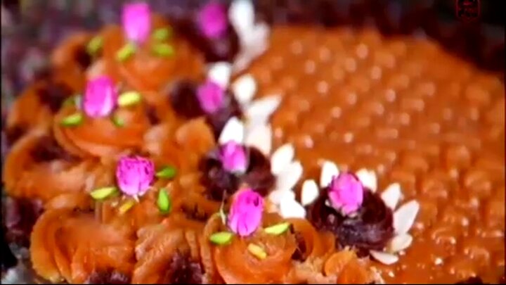 طرز تهیه حلوای سه آرد مجلسی + فیلم