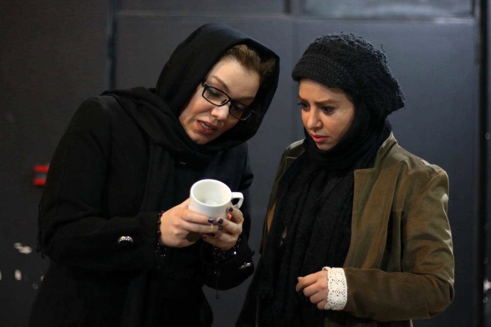 تئاتر اصفهان؛ بیگانه با مسائل شهر