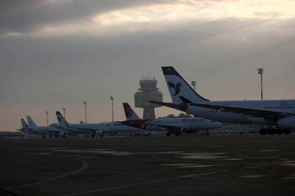 فرونشست تاثیری بر باند پرواز و برج مراقبت فرودگاه اصفهان نداشته است