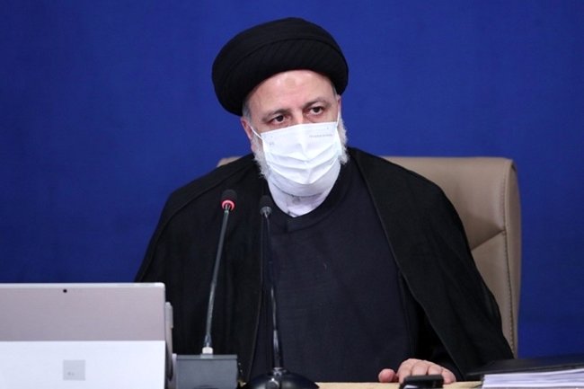 رئیس جمهور:. «علی لندی» دانش آموخته مکتب از خودگذشتگی و ایثار بود/ هیچ کس نباید به خاطر فقر از تحصیل باز بماند