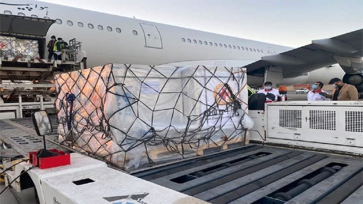 ورود ۶ میلیون دُز واکسن کرونا به کشور/واردات بیش از ۶۴ میلیون واکسن توسط هلال احمر