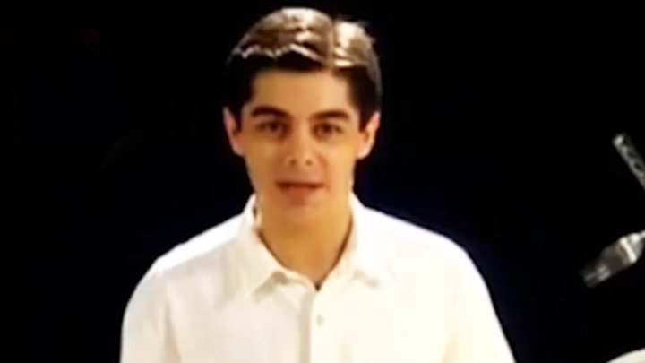 اجرای قدیمی سام قریبیان در تلویزیون + فیلم