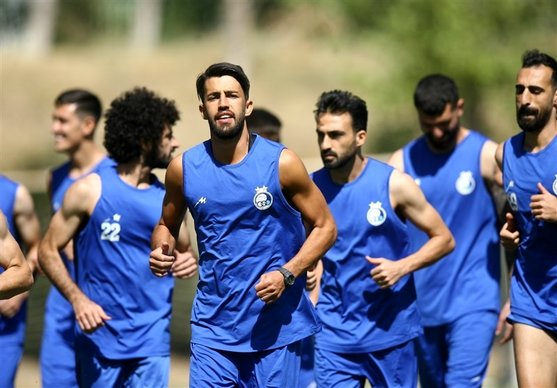 رضاوند: پیراهن شماره ۷ برای من خوش‌یمن است، از بزرگان استقلال رخصت می‌گیرم