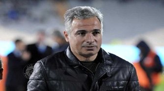 اکبرپور: پنجره تیم‌مان هنوز باز نشده است؛ واقعا گرفتار شده‌ایم