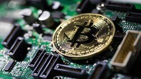 بیت کوین همچنان صعودی است/ معامله اولین صندوق ETF دیجیتالی