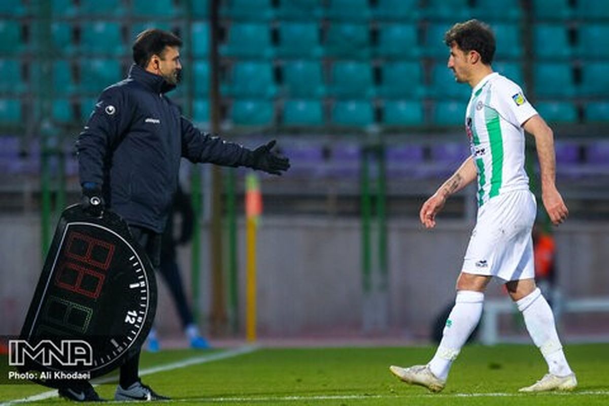 خداحافظی حدادی فر به زمان دیگری موکول شد