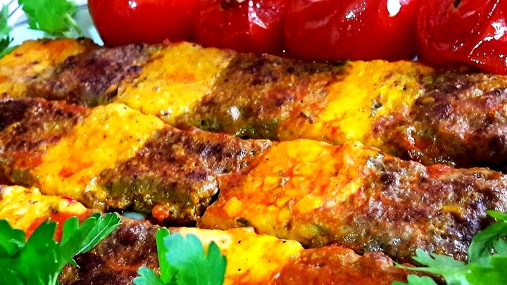 طرز تهیه کباب تابه‌ای دو رنگ + فیلم