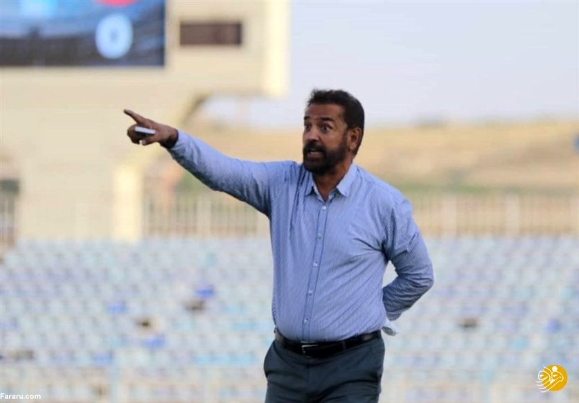 اخراج محترمانه فیروز کریمی از تراکتور!