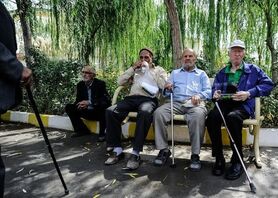 کمرنگ شدن ۳ میلیون تومانی سفره بازنشستگان/قدرت خرید "خوراک" هم یک میلیون کاهش یافت
