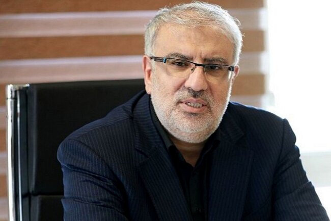 وزیر نفت: بنزین گران نمی‌شود