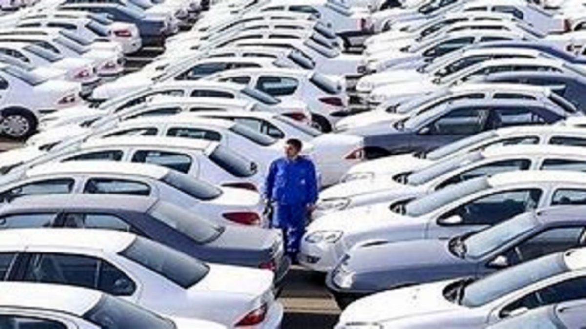 اصلاح قیمت خودرو مجدد بررسی می شود/ سیاست دولت پرهیز از قیمت گذاری دستوری است