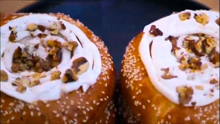 طرز تهیه نان پنیرگردویی + فیلم