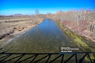 زاینده‌رود به شرق اصفهان رسید